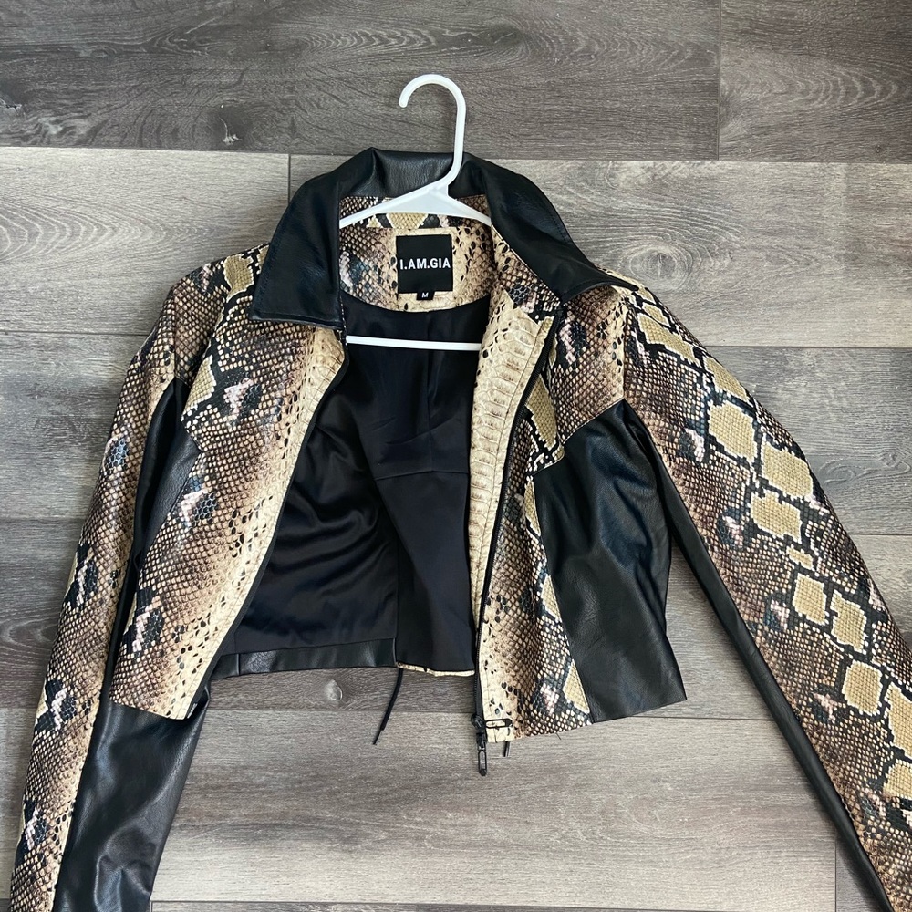 I am Gia Python faux leather jacket! Size M